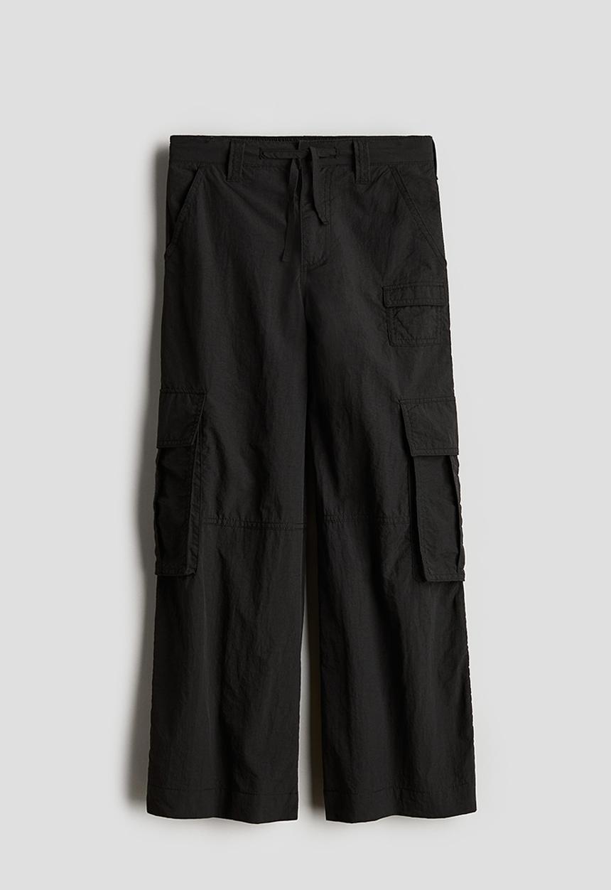 H&M - Wide cargo trousers - black