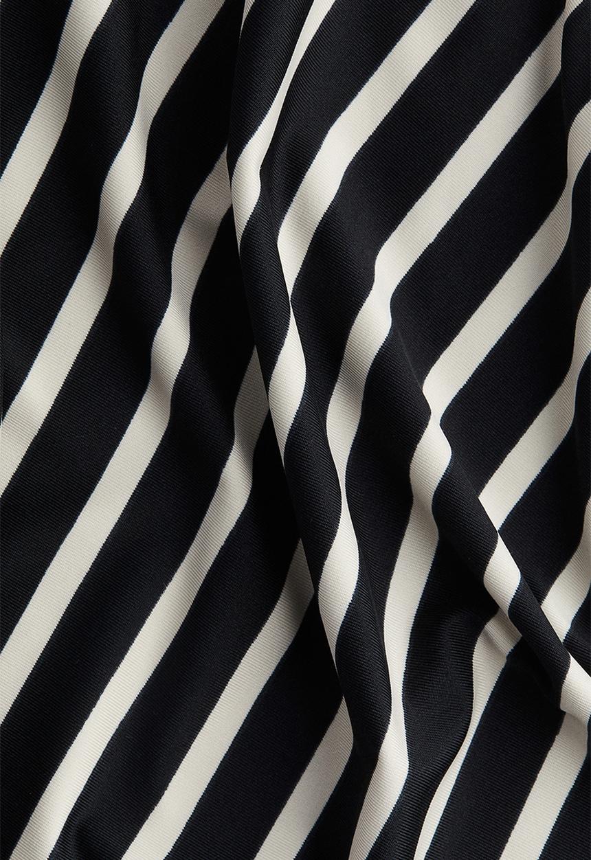 H&M - Boat-neck top - black striped