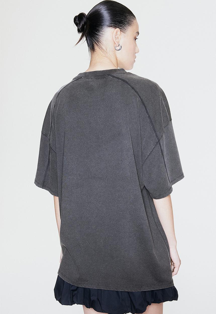 H&M - Oversized printed t-shirt - black & formula 1