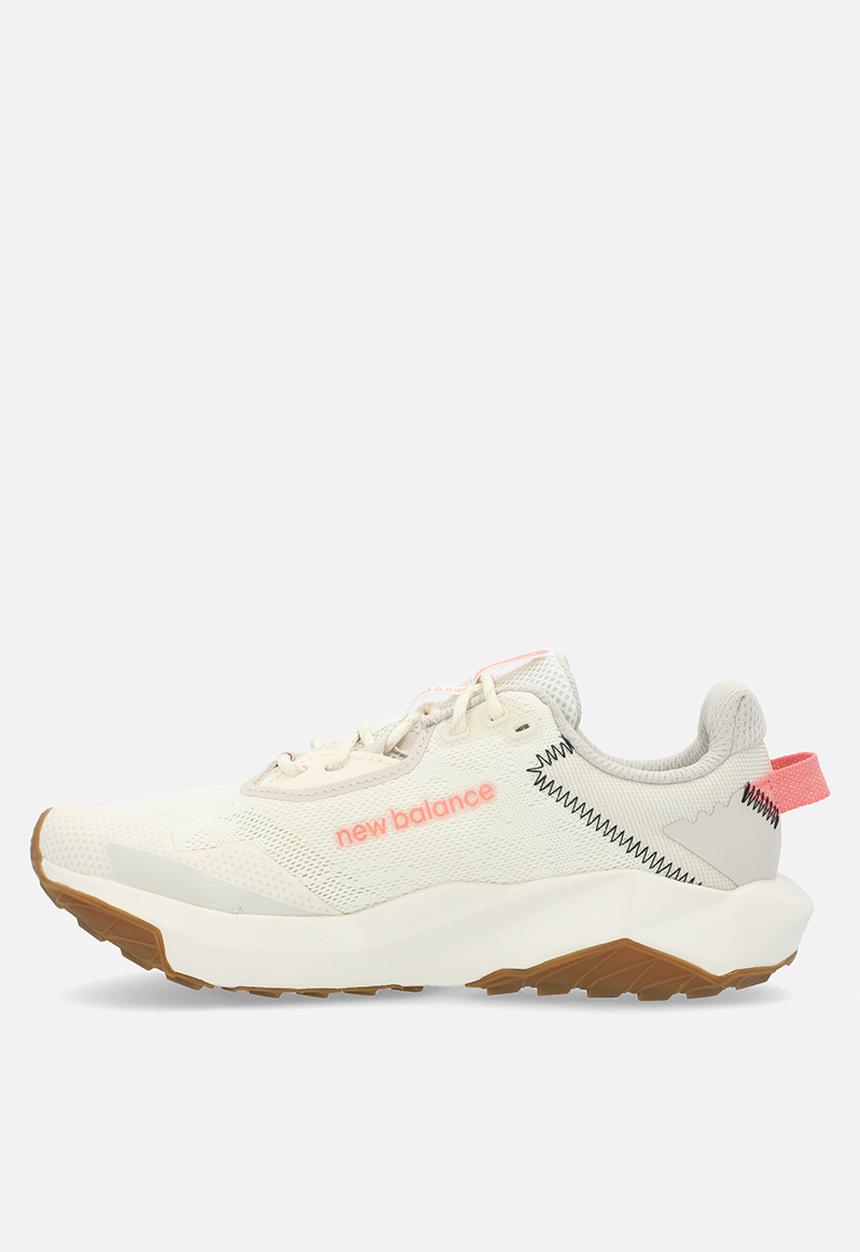 New Balance  - DYNASOFT NITREL v6