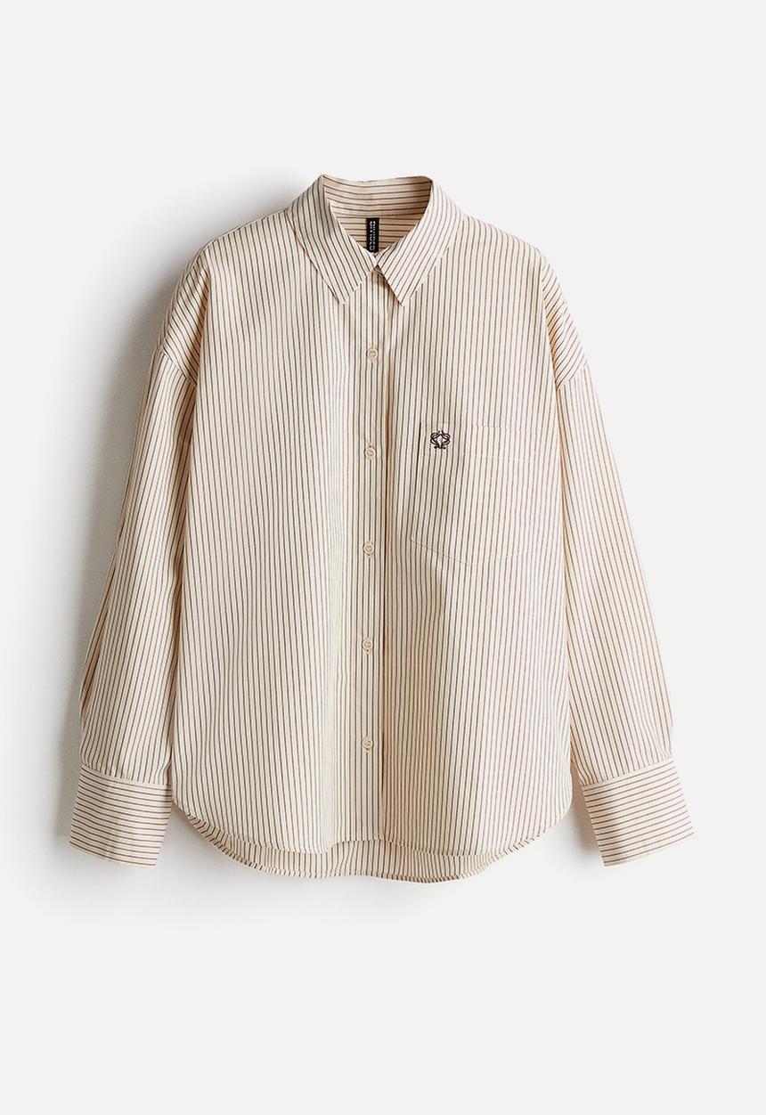 H&M - Oversized cotton shirt - light beige & pinstriped