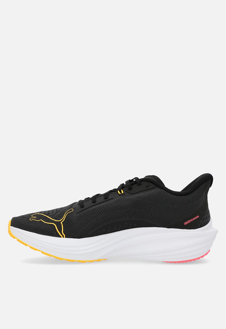 PUMA - Darter Pro - Puma Black-Sun Stream