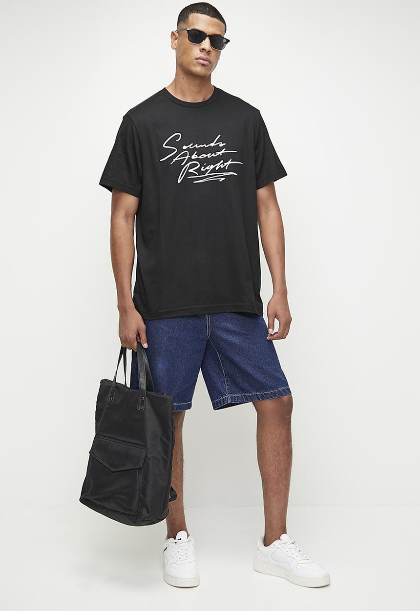 H&M - Regular fit printed T-shirt - black sounds about right