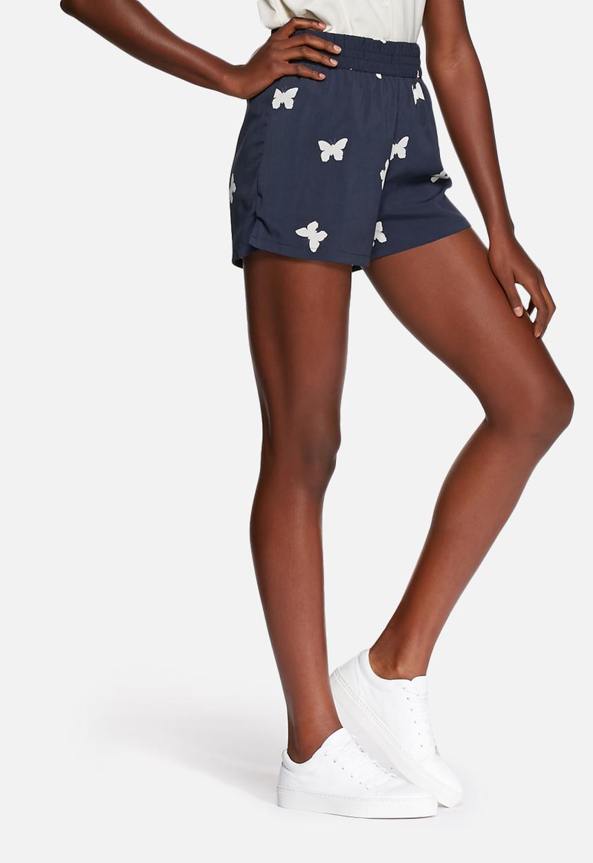 Jacqueline de Yong - Beat it shorts
