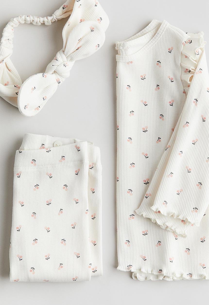 H&M - 3-Piece ribbed cotton set - white floral