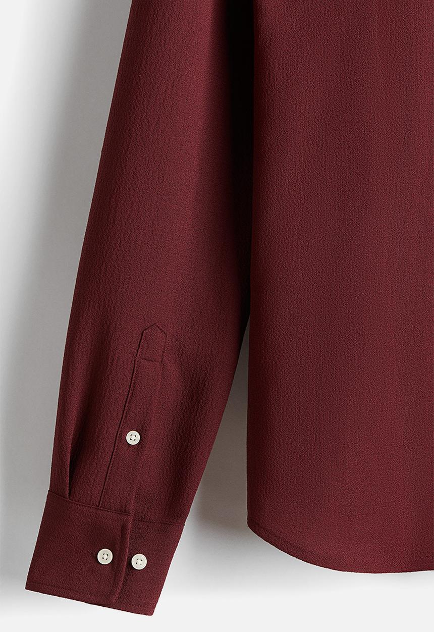 H&M - Regular fit crêpe shirt - burgundy 