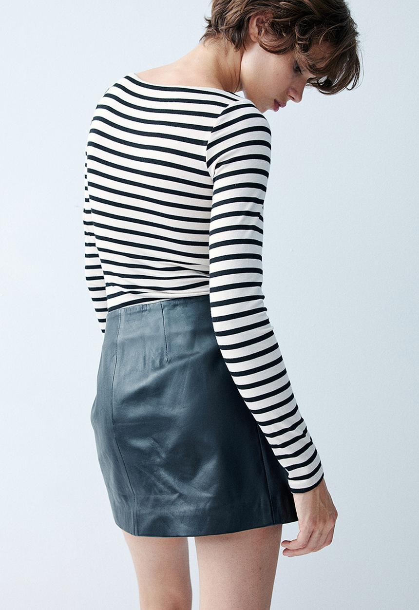 H&M - Boat-neck body - light beige/striped