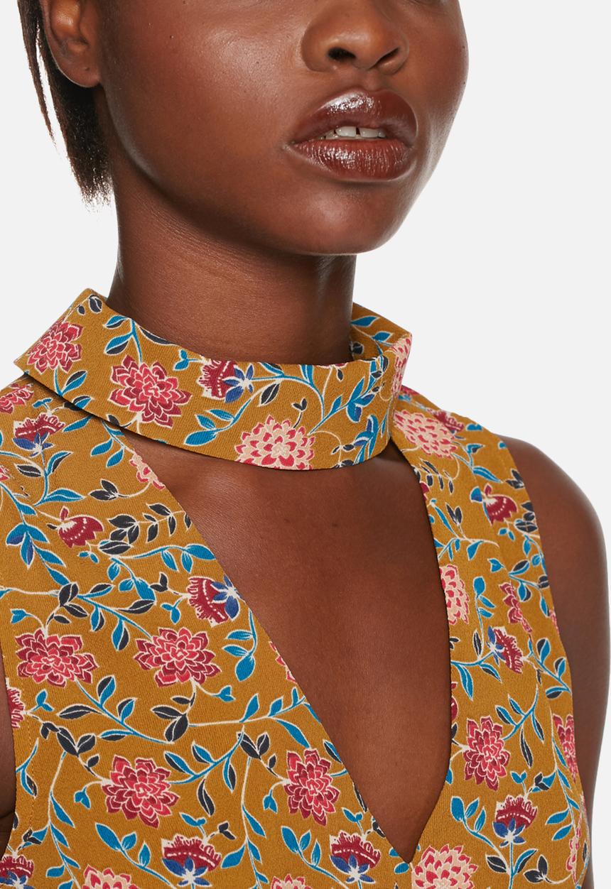 Glamorous - Floral keyhole blouse