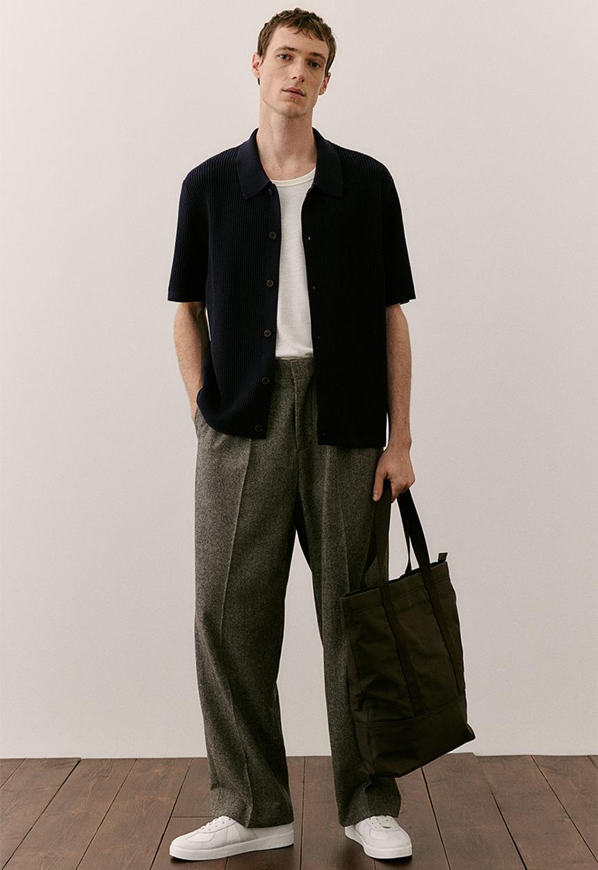 H&M - Regular fit rib-knit resort shirt - navy blue 