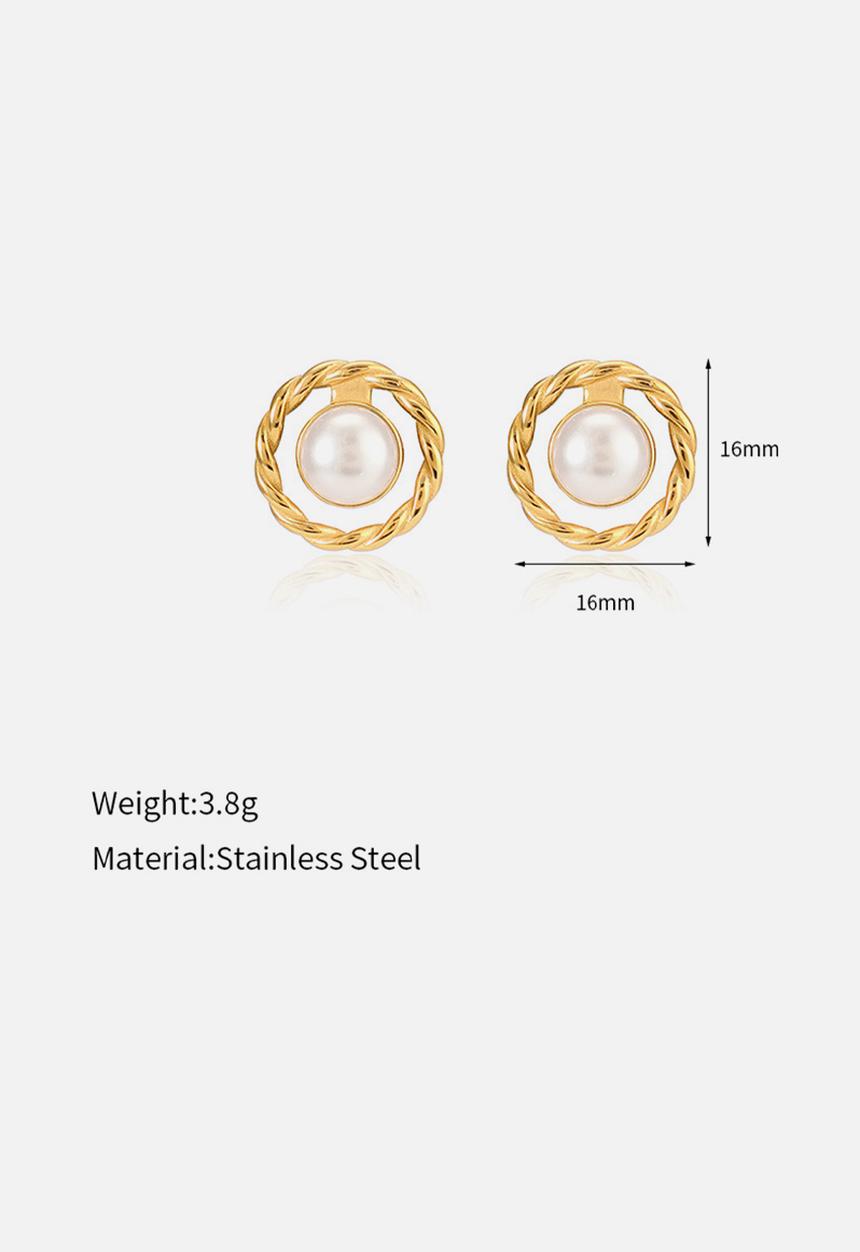 Zoe on Trend - Modern twisted stud and pearl earring - gold & white