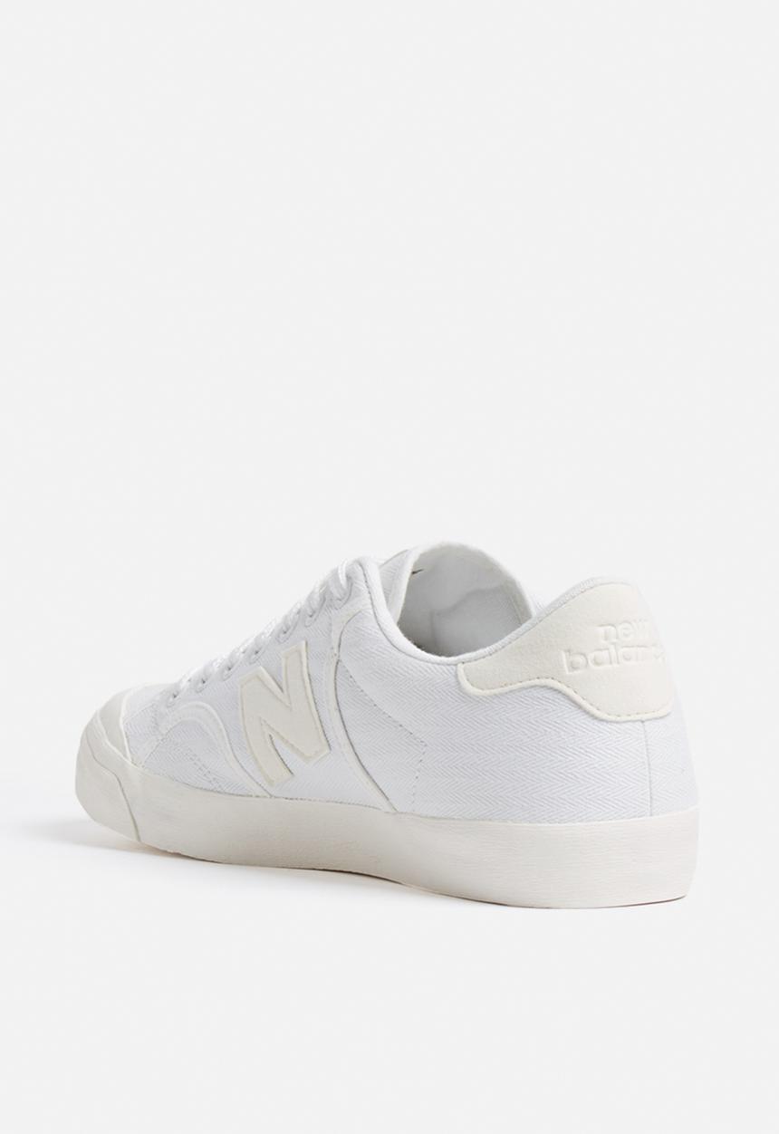 New Balance  - Pro Court