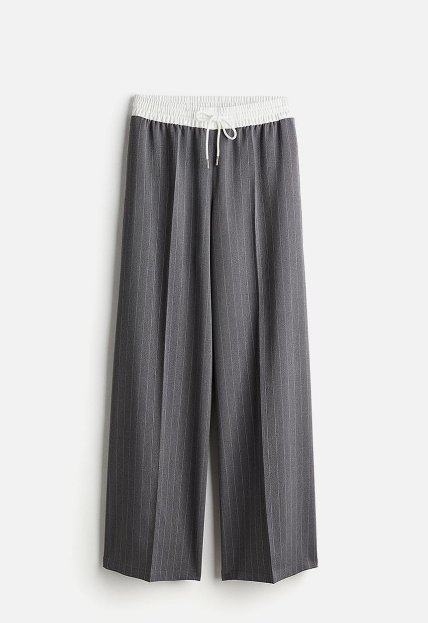 H&M - Wide pull-on trousers - dark grey pinstriped