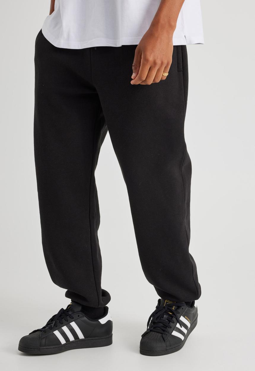 Factorie - Baggy Cuffed Trackpant - Black