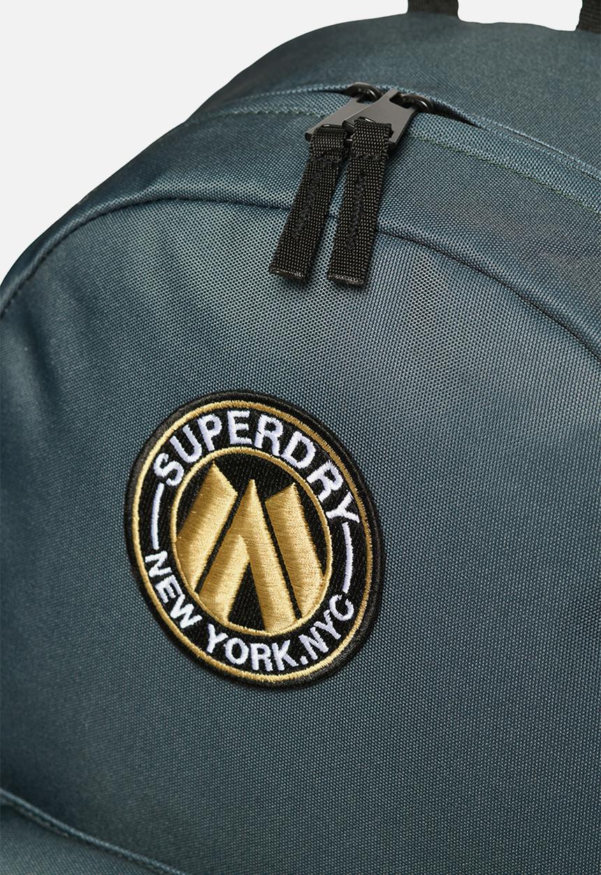 Superdry. - City Montana - Forest Green