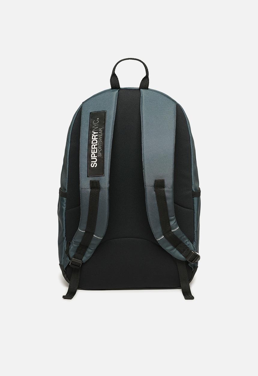 Superdry. - City Montana - Forest Green