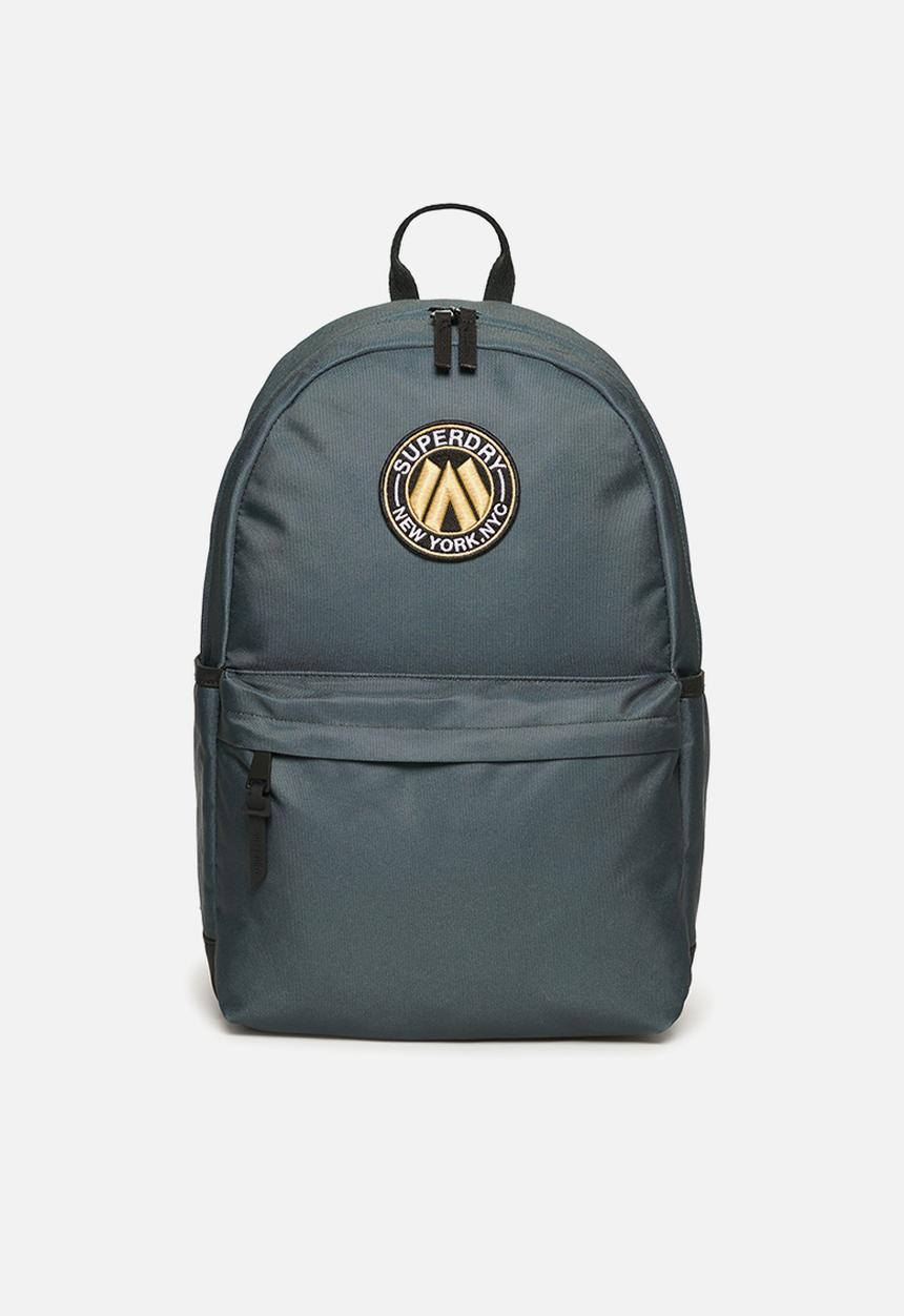 Superdry. - City Montana - Forest Green