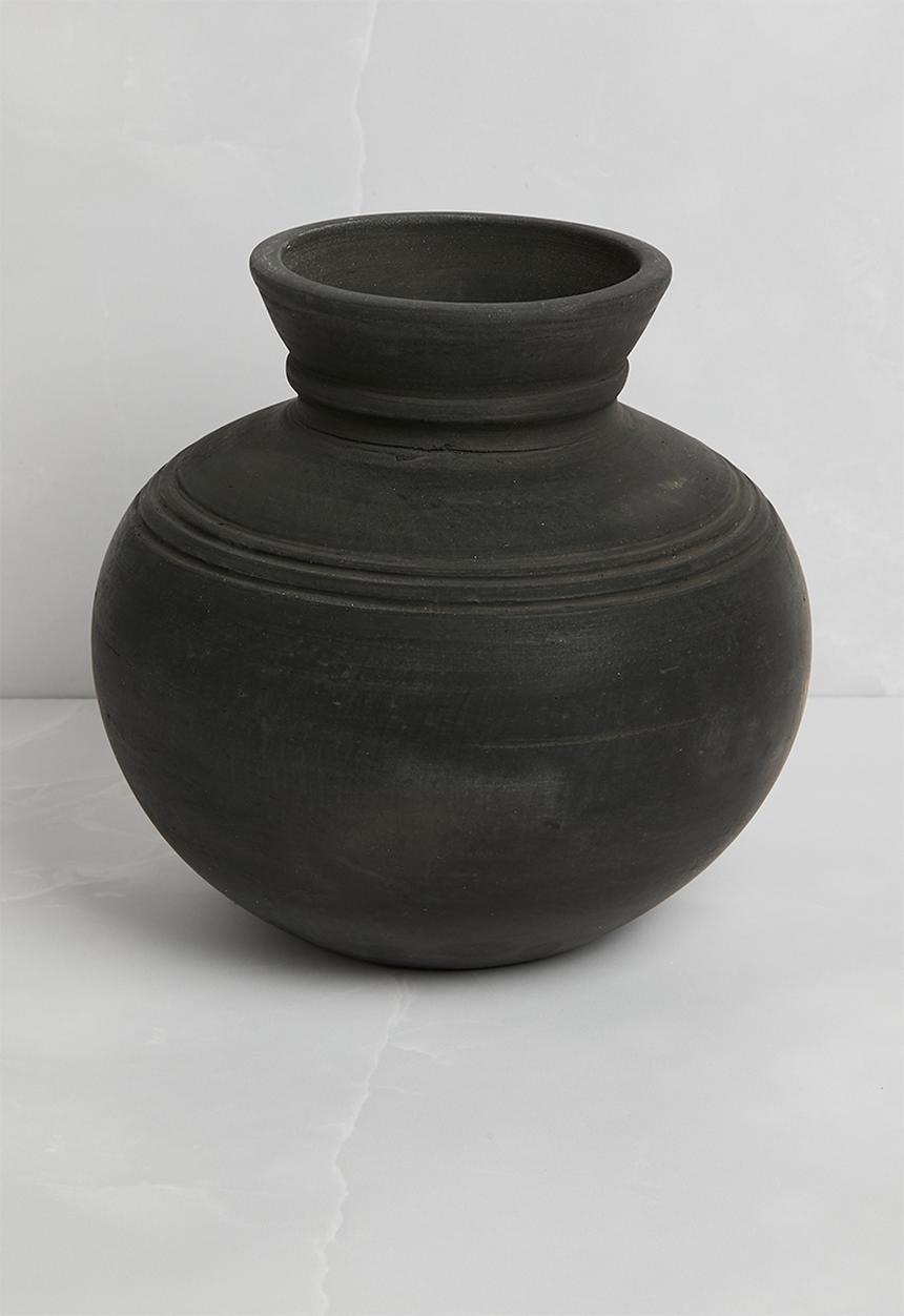 Sixth Floor - Terracotta Vase - Burnt Black
