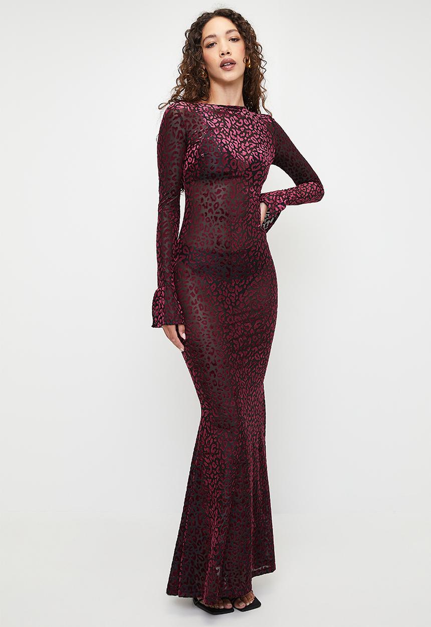 SISSY BOY - TEMPTING: Longsleeve Maxi Dress With An Open Back - Burgundy/ Black