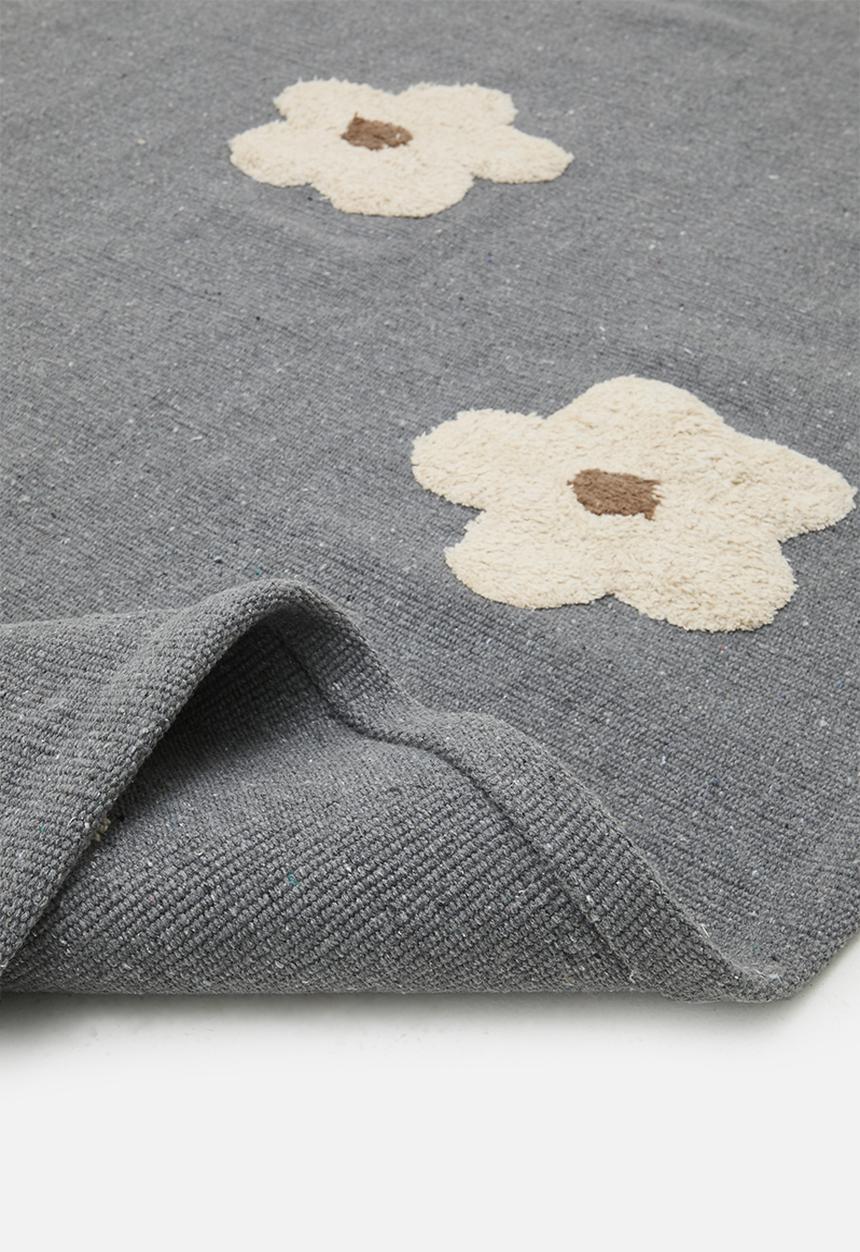 Sixth Floor - Flora tufted rug - Navy