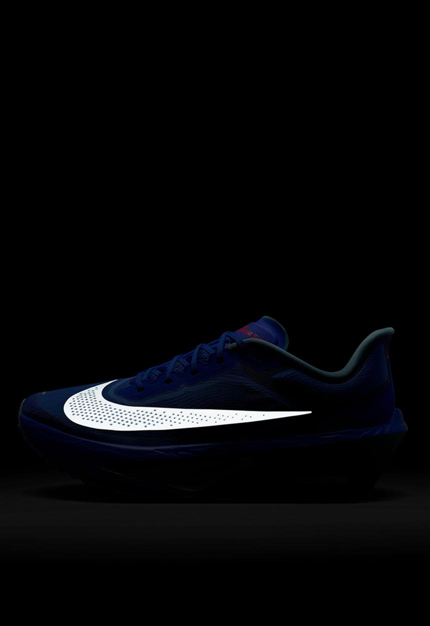 Nike - Nike Fly 6 PRM