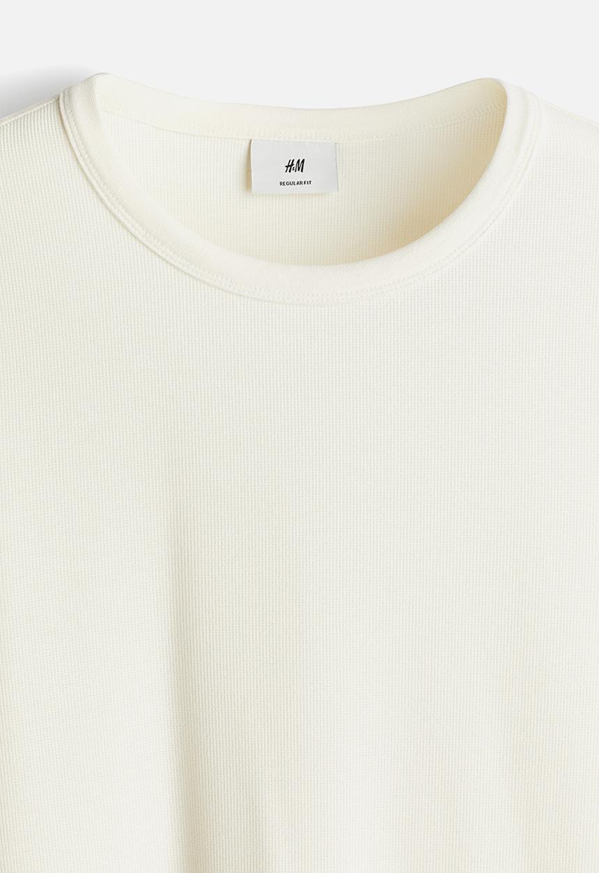 H&M - Regular fit long-sleeved waffled top - cream