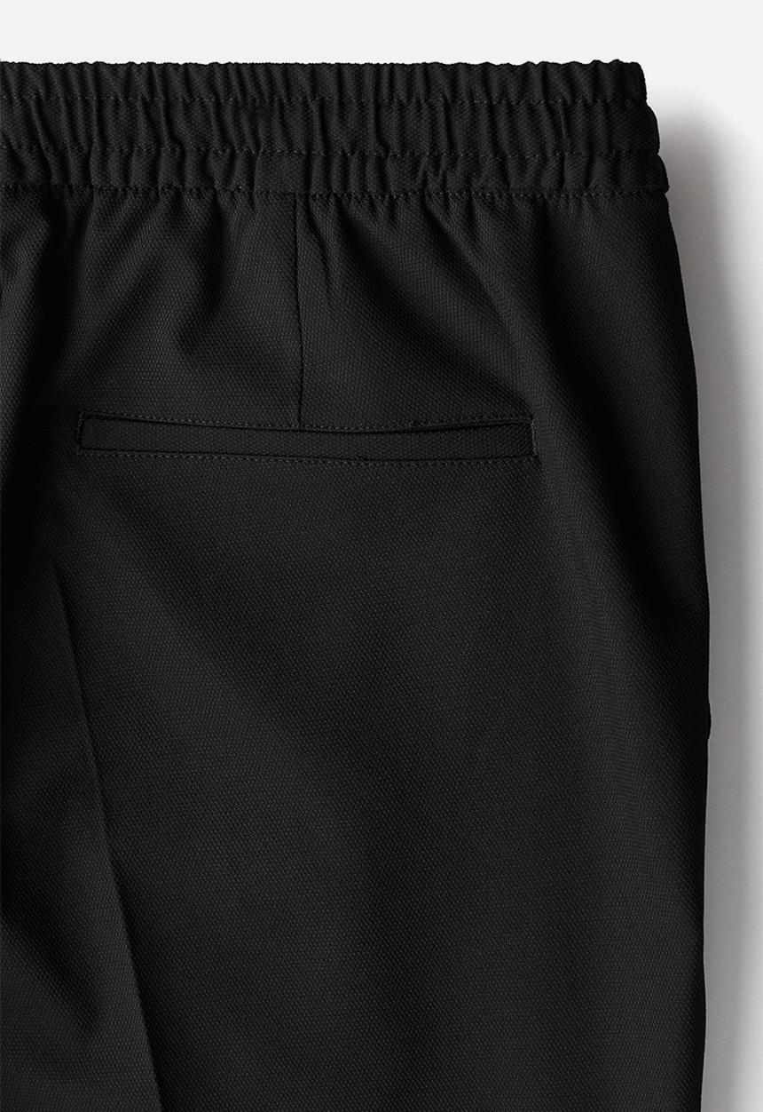 H&M - Slim fit crease-leg trousers - black