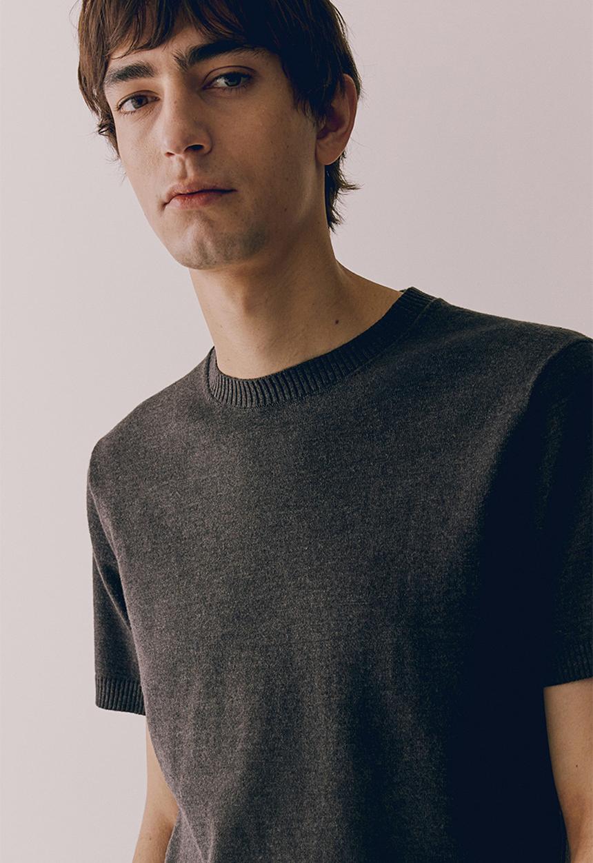 H&M - Regular fit knitted T-shirt - dark grey