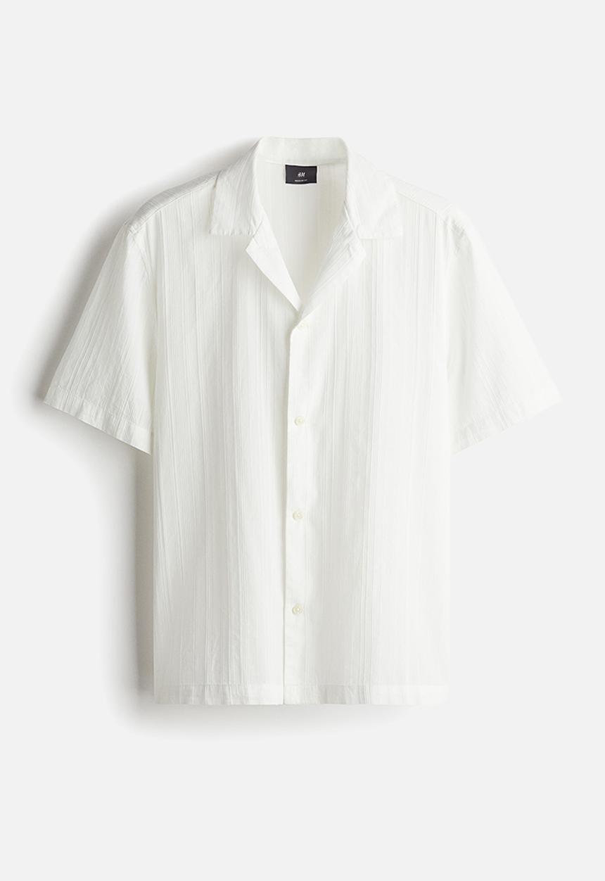 H&M - Regular fit textured-weave resort shirt - white