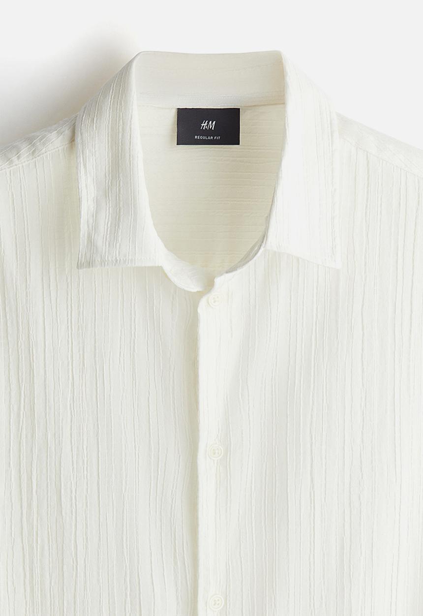 H&M - Regular fit textured shirt - white