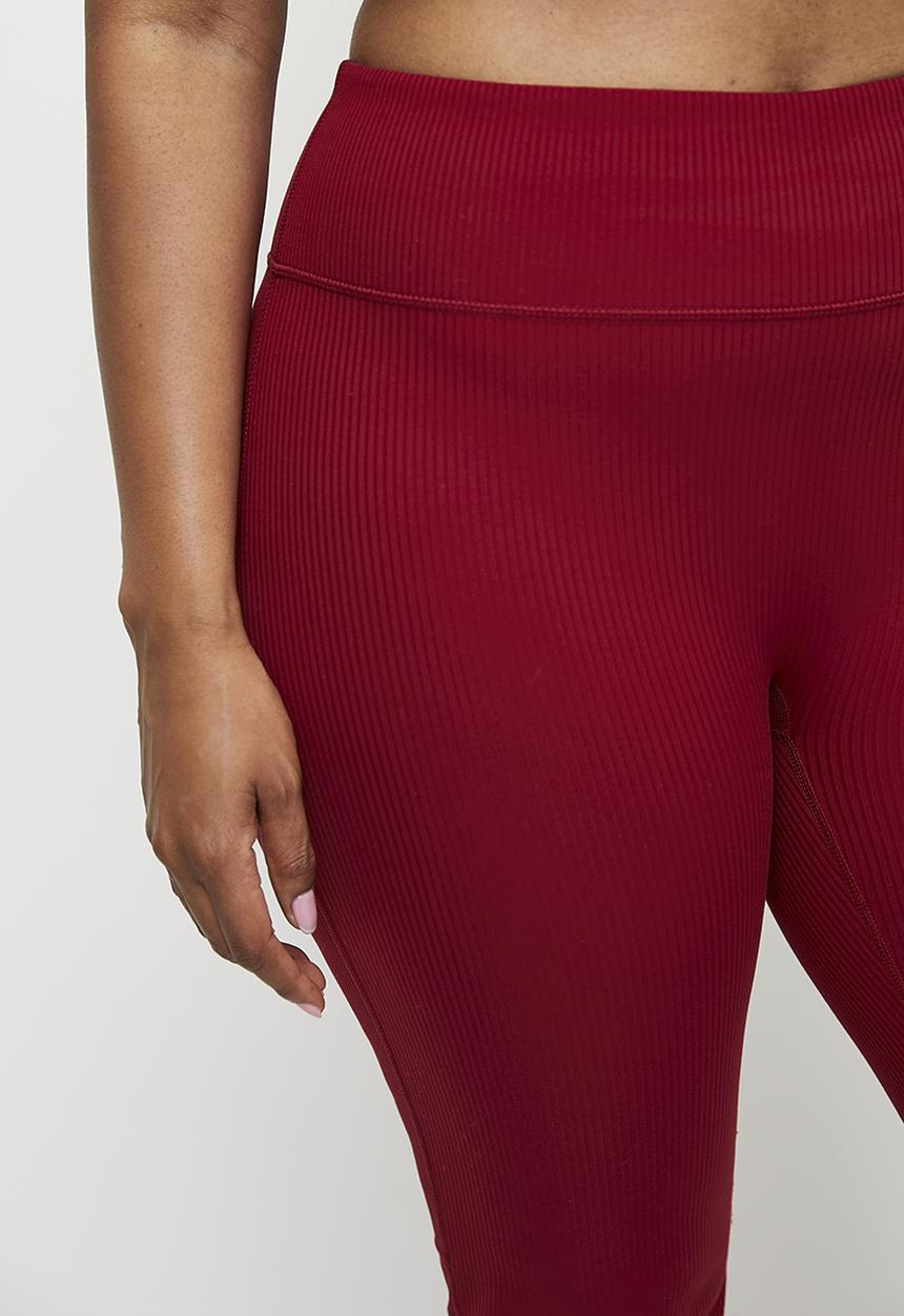 Cotton On - Plus Reform Rib Flare - Deep Red