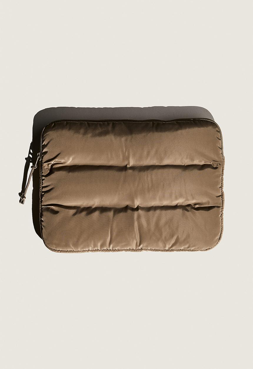 H&M - Laptop case - beige