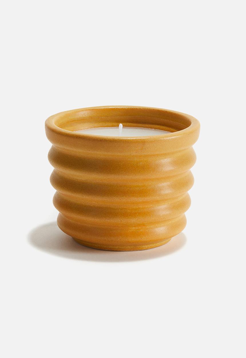 H&M - Scented candle in a stoneware holder - yellow/yuzu blossom 
