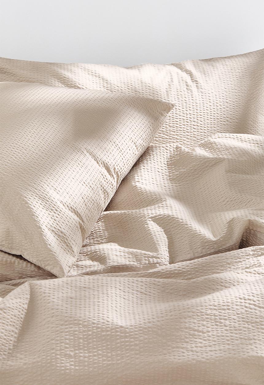 H&M - Seersucker double/king size duvet cover set - light beige