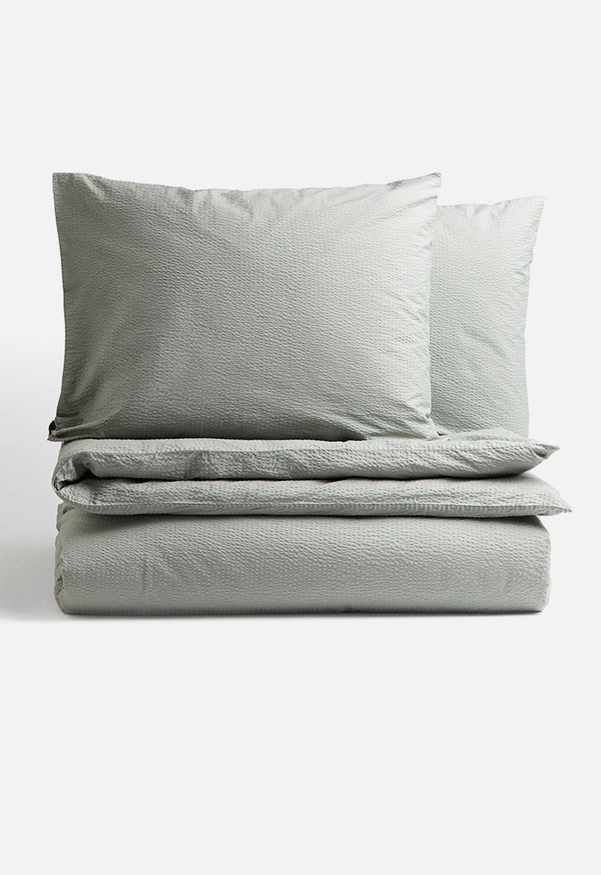 H&M - Seersucker double/king size duvet cover set - light dusty green