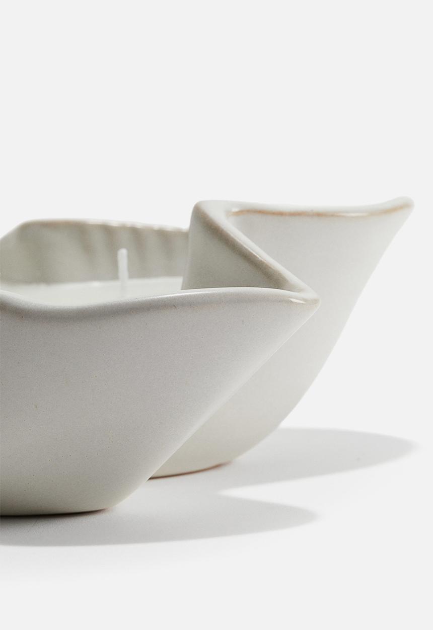 H&M - Scented candle in a stoneware holder - white incense ritual