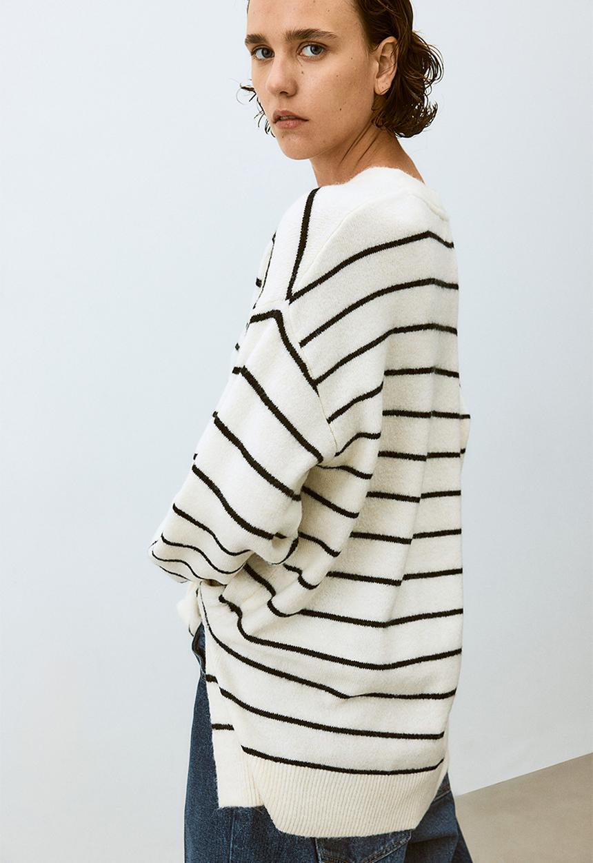 H&M - Oversized jumper - cream striped