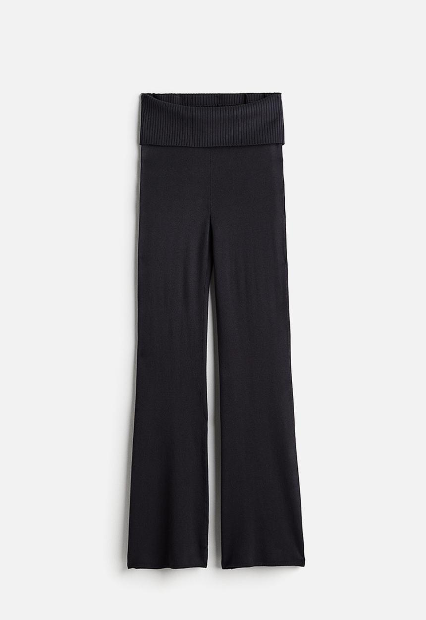 H&M - Flared fine-knit trousers - black