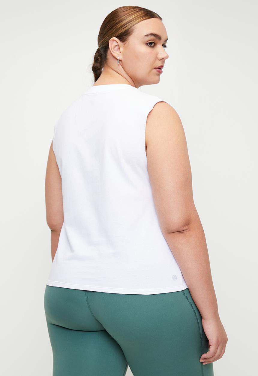 Cotton On - Plus Active Graphic Crew Tank - White/Resort Club
