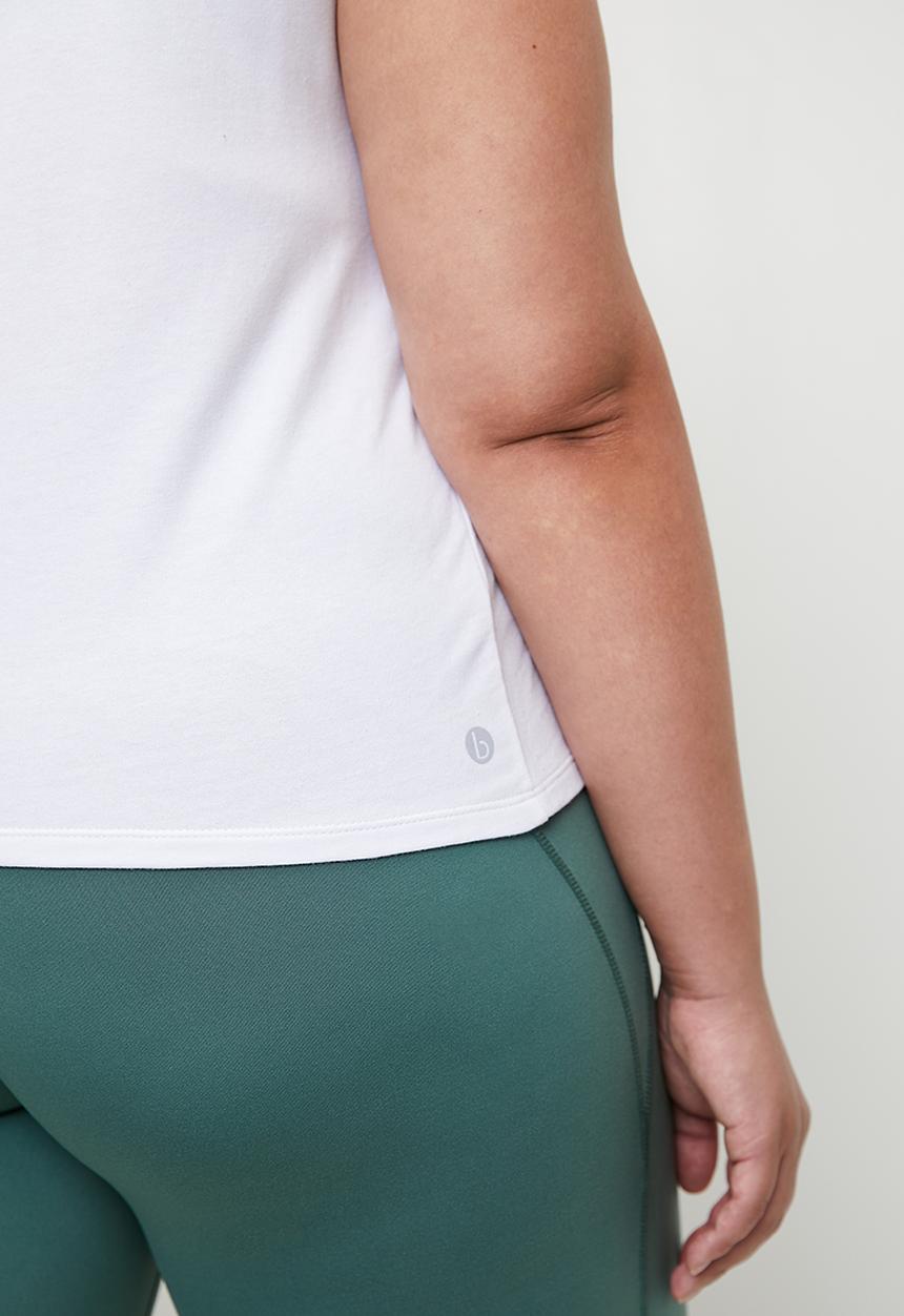 Cotton On - Plus Active Graphic Crew Tank - White/Resort Club