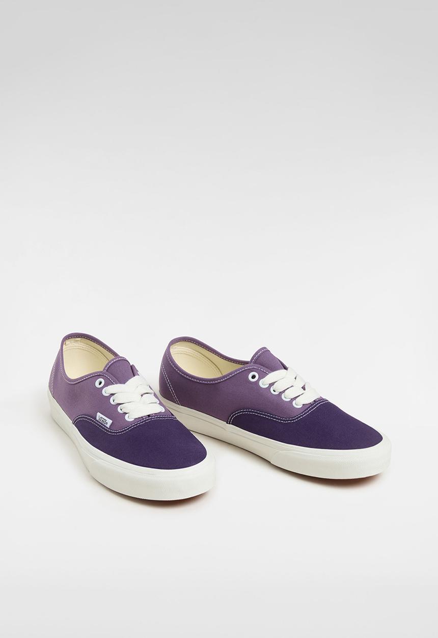 Vans - AUTHENTIC