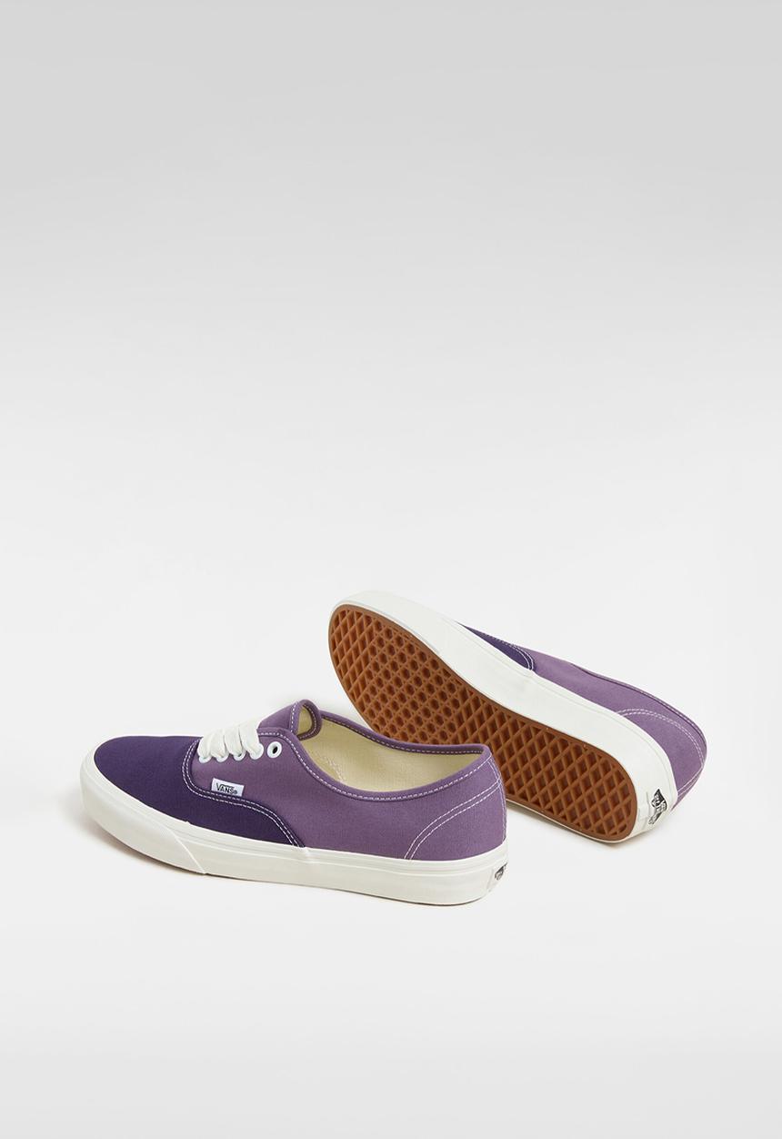 Vans - AUTHENTIC