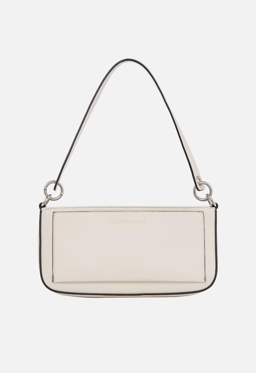 Calvin Klein - Sculpted shoulder pouch25 deboss - beige