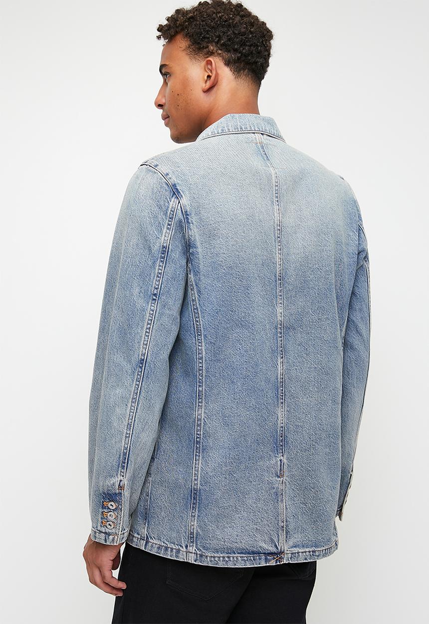 Levi’s® - Mission denim blazer - keeping it classy