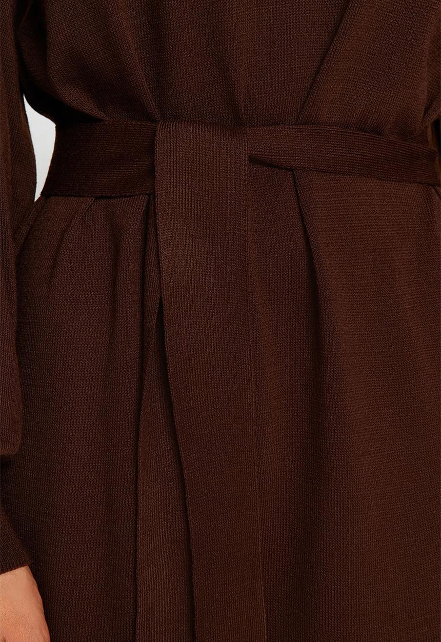 Trendyol - Belted Half Turtleneck Balloon Sleeve Knitwear Dress - Brown