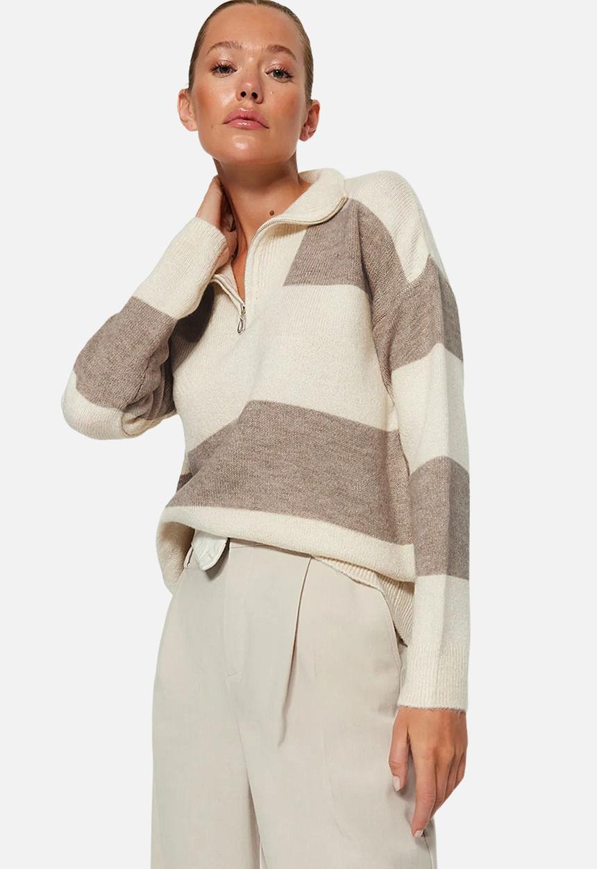 Trendyol - Soft texture zipper knitwear sweater - beige 