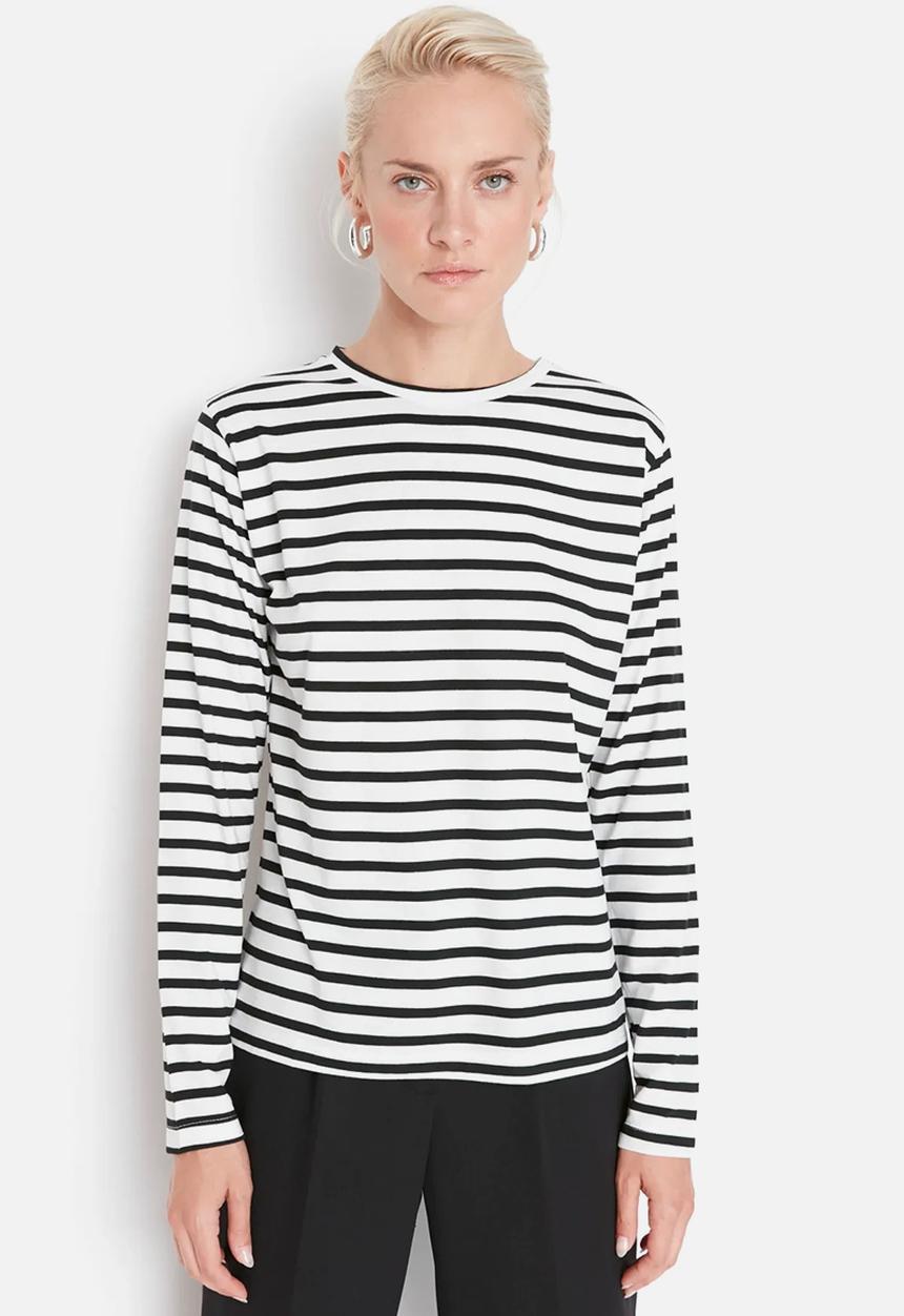 Trendyol - Striped crew neck knitted t-shirt - white 