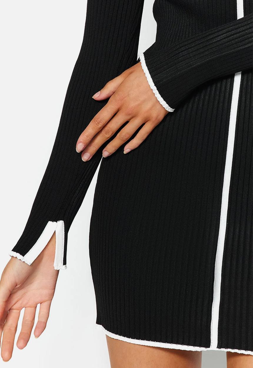 Trendyol - Mini Knitwear Contrast Color Dress - Black