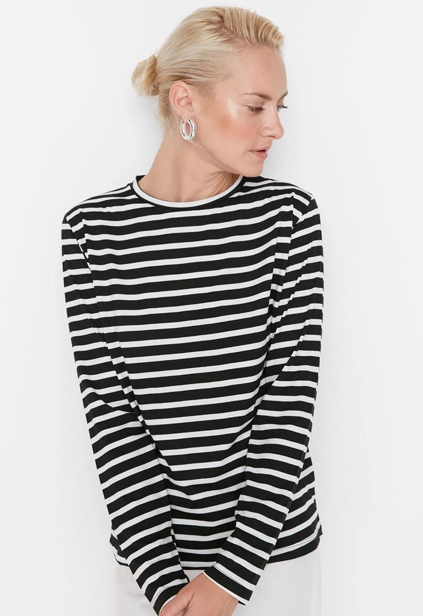 Trendyol - Striped crew neck Knitted t-shirt - black 