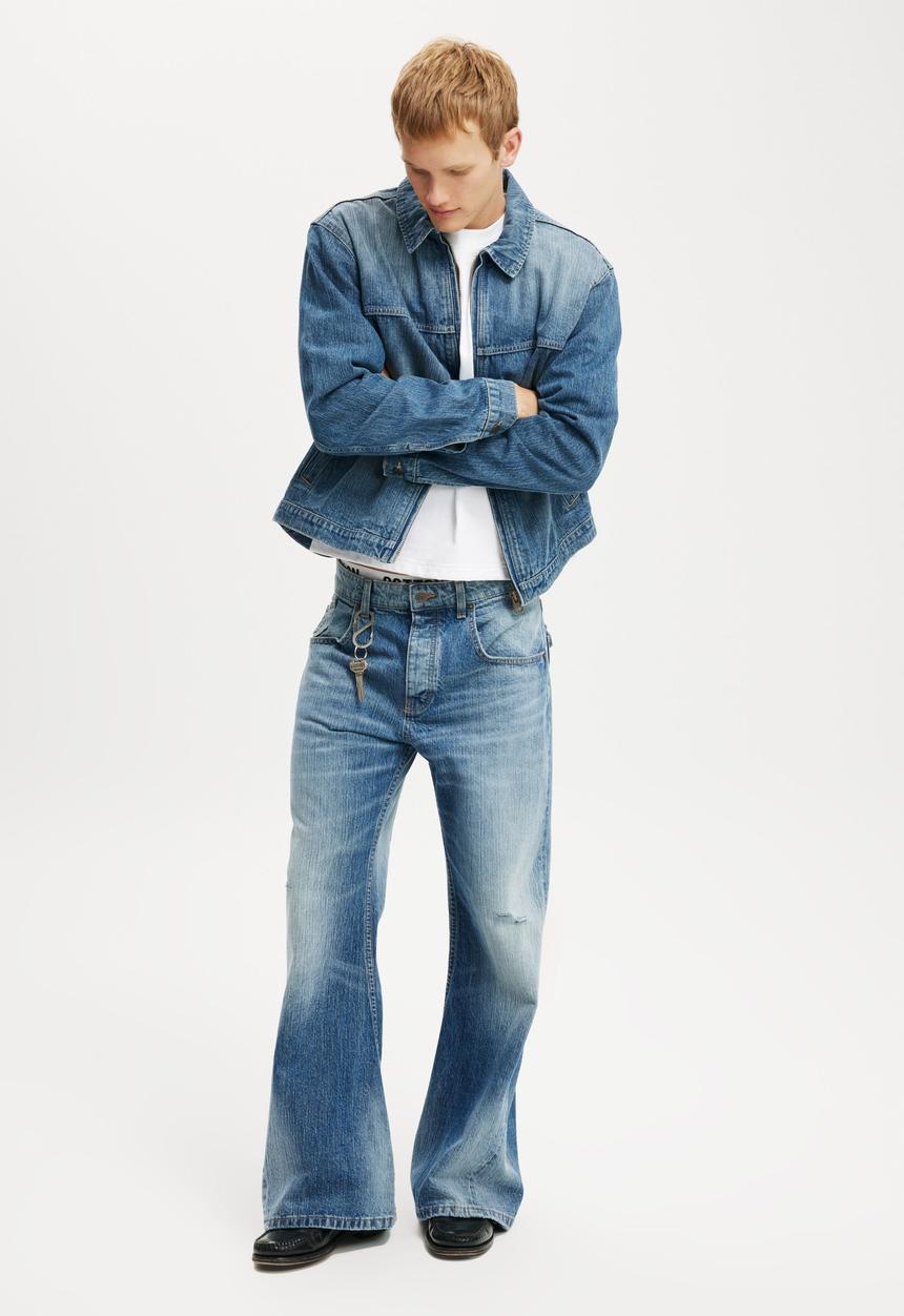 Cotton On - Baggy bootcut jean - buckin blue