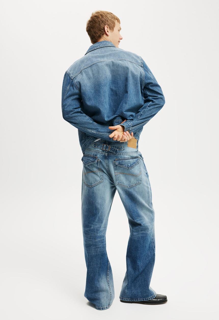 Cotton On - Baggy bootcut jean - buckin blue